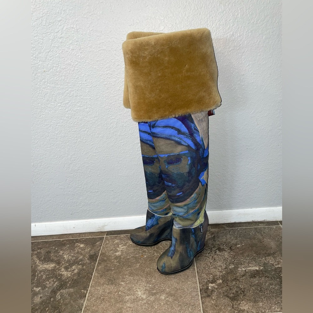 UGG X Claire Tabouret OTK Print Boot Dark Sapphire Over The Knee Boots sz 5 NWOB